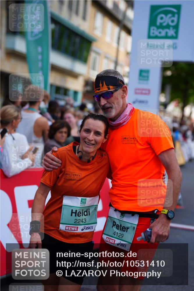 20.09.2026 - PSD Bank Halbmarathon LAZAROV Photography http://msf.ph/oto/10531410 20.09.2026 12:11:44 Ziel 1579, 2081, 2243, 2475, 3094, 3853, 3854, 4129 meine-sportfotos.de