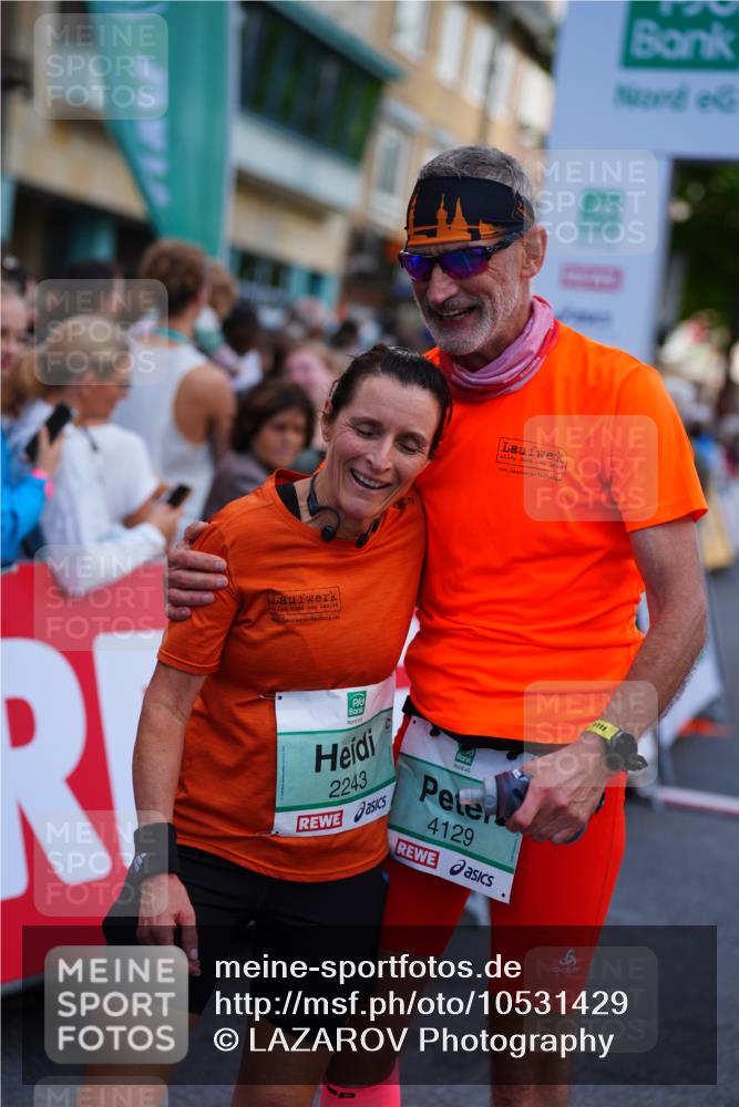 20.09.2026 - PSD Bank Halbmarathon LAZAROV Photography http://msf.ph/oto/10531429 20.09.2026 12:11:44 Ziel 1579, 2081, 2243, 2475, 3094, 3853, 3854, 4129 meine-sportfotos.de