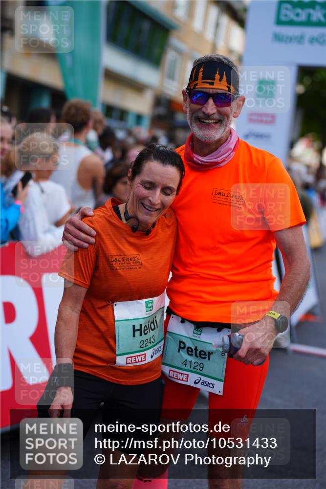 20.09.2026 - PSD Bank Halbmarathon LAZAROV Photography http://msf.ph/oto/10531433 20.09.2026 12:11:44 Ziel 1579, 2081, 2243, 2475, 3094, 3853, 3854, 4129 meine-sportfotos.de