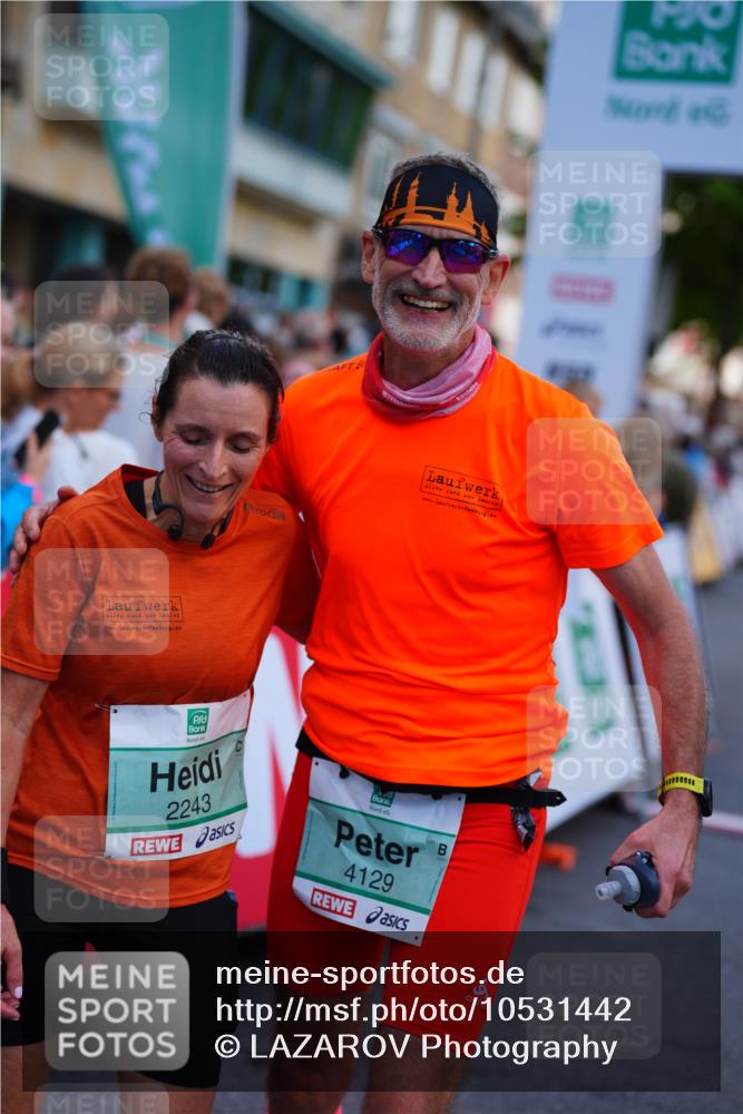 20.09.2026 - PSD Bank Halbmarathon LAZAROV Photography http://msf.ph/oto/10531442 20.09.2026 12:11:45 Ziel 1579, 2081, 2243, 3094, 3210, 4129 meine-sportfotos.de