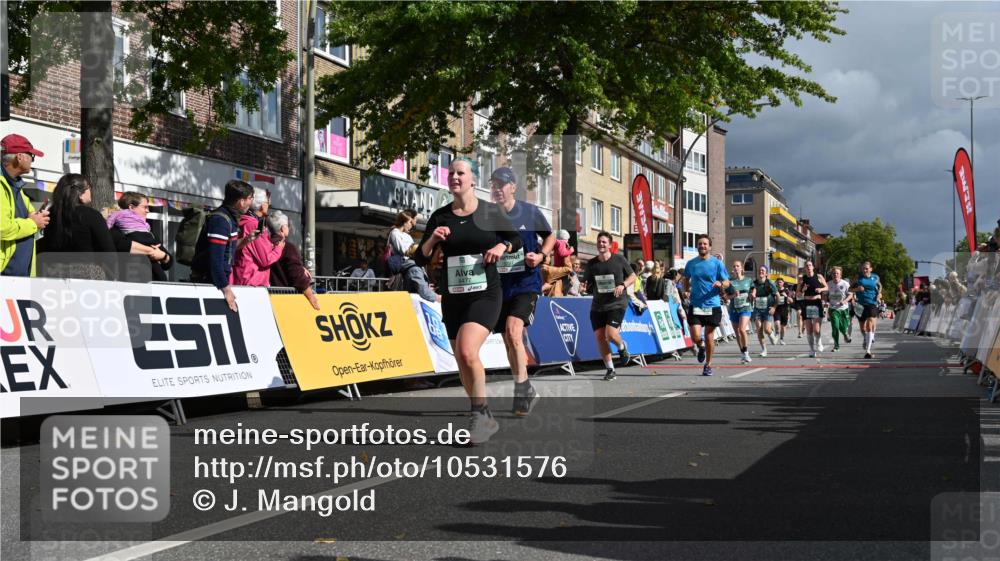 20.09.2026 - PSD Bank Halbmarathon J. Mangold http://msf.ph/oto/10531576 20.09.2026 12:16:49 Ziel 1060, 1562, 1759, 1988, 2006, 2117, 2248, 2325, 2535, 3000, 3231, 3611, 4059, 4211, 4419, 4477 meine-sportfotos.de