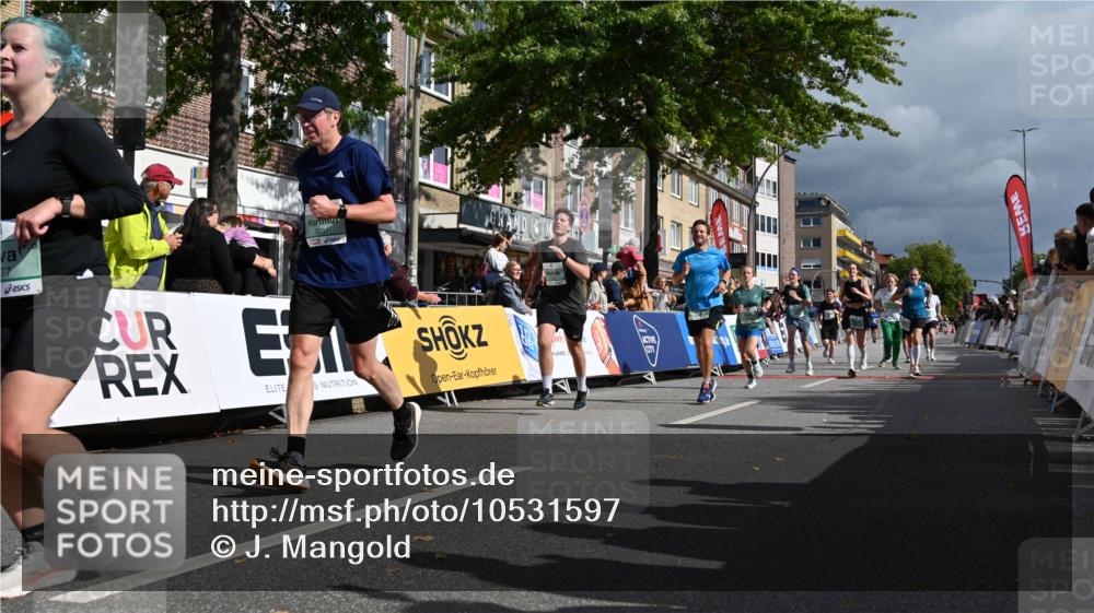 20.09.2026 - PSD Bank Halbmarathon J. Mangold http://msf.ph/oto/10531597 20.09.2026 12:16:51 Ziel 1562, 1759, 1988, 2006, 2117, 2248, 2325, 2535, 3000, 3231, 3611, 4059, 4211, 4419, 4477 meine-sportfotos.de
