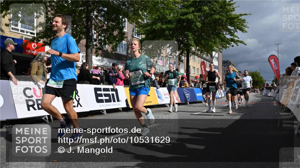 20.09.2026 - PSD Bank Halbmarathon J. Mangold http://msf.ph/oto/10531629 20.09.2026 12:16:53 Ziel 1562, 1759, 1988, 2006, 2117, 2248, 2325, 3000, 3231, 4059, 4211, 4419, 4477 meine-sportfotos.de