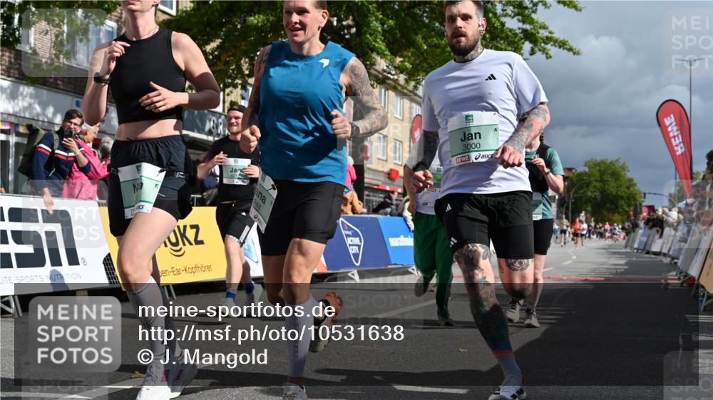 20.09.2026 - PSD Bank Halbmarathon J. Mangold http://msf.ph/oto/10531638 20.09.2026 12:16:55 Ziel 1562, 1759, 1988, 2006, 2117, 2248, 2325, 3000, 3231, 4059, 4211, 4419 meine-sportfotos.de
