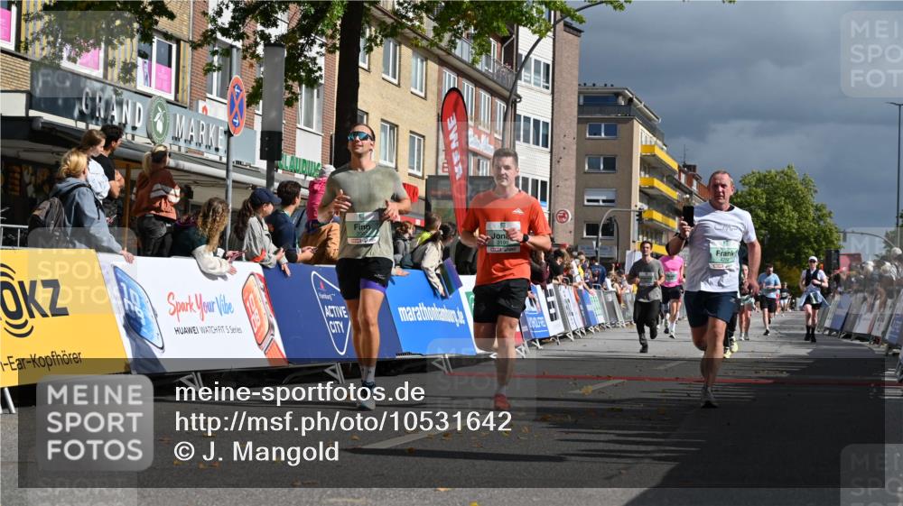 20.09.2026 - PSD Bank Halbmarathon J. Mangold http://msf.ph/oto/10531642 20.09.2026 12:17:13 Ziel 1475, 1603, 2062, 2199, 2236, 2391, 2795, 2901, 3013, 3233, 3684, 4256 meine-sportfotos.de