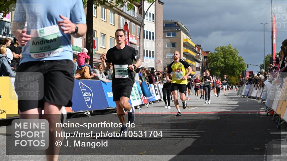 20.09.2026 - PSD Bank Halbmarathon J. Mangold http://msf.ph/oto/10531704 20.09.2026 12:17:23 Ziel 1603, 2005, 2236, 2284, 2391, 2555, 2795, 2901, 3013, 3233, 3502, 3684, 4051, 4088, 4258, 4771 meine-sportfotos.de