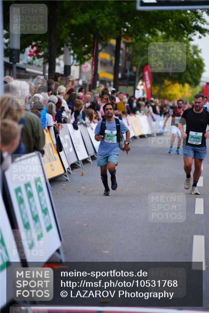 20.09.2026 - PSD Bank Halbmarathon LAZAROV Photography http://msf.ph/oto/10531768 20.09.2026 12:11:56 Ziel 1858, 3017, 3210, 4375 meine-sportfotos.de