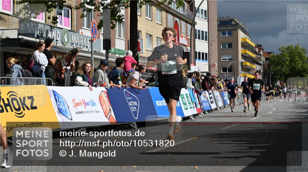 20.09.2026 - PSD Bank Halbmarathon J. Mangold http://msf.ph/oto/10531820 20.09.2026 12:17:40 Ziel 1256, 1352, 1613, 1731, 1868, 3703, 3794, 3905 meine-sportfotos.de