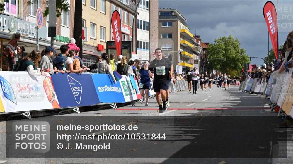 20.09.2026 - PSD Bank Halbmarathon J. Mangold http://msf.ph/oto/10531844 20.09.2026 12:17:43 Ziel 1352, 1613, 1868, 3794, 3905 meine-sportfotos.de