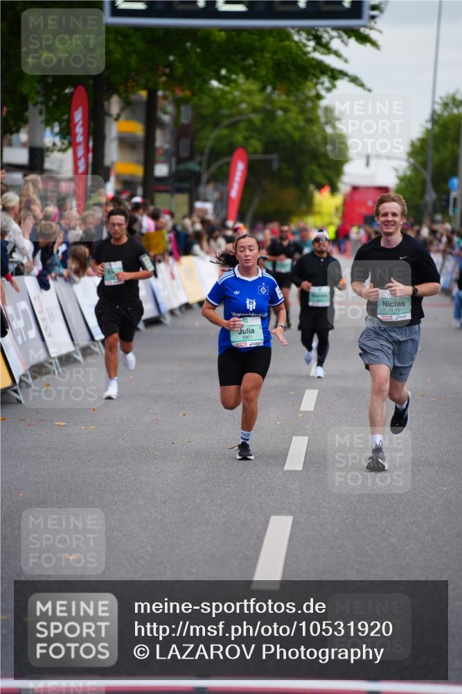 20.09.2026 - PSD Bank Halbmarathon LAZAROV Photography http://msf.ph/oto/10531920 20.09.2026 12:12:11 Ziel 1274, 1675, 1967, 3098, 3133 meine-sportfotos.de