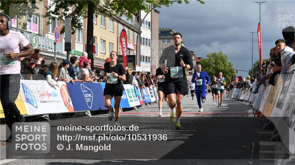 20.09.2026 - PSD Bank Halbmarathon J. Mangold http://msf.ph/oto/10531936 20.09.2026 12:17:55 Ziel 2435, 2653, 3258, 3331, 3463, 4082, 4171, 4300, 4582 meine-sportfotos.de