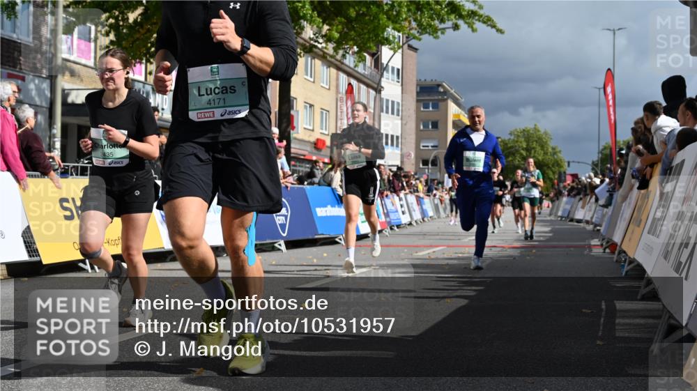 20.09.2026 - PSD Bank Halbmarathon J. Mangold http://msf.ph/oto/10531957 20.09.2026 12:17:56 Ziel 2435, 2653, 3258, 3331, 3463, 4082, 4171, 4300, 4582 meine-sportfotos.de