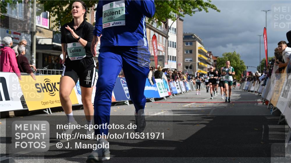 20.09.2026 - PSD Bank Halbmarathon J. Mangold http://msf.ph/oto/10531971 20.09.2026 12:17:58 Ziel 2435, 2653, 3258, 3331, 3361, 3463, 4082, 4171, 4300, 4582, 4630 meine-sportfotos.de
