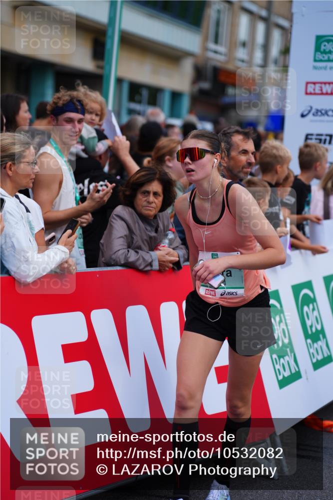 20.09.2026 - PSD Bank Halbmarathon LAZAROV Photography http://msf.ph/oto/10532082 20.09.2026 12:12:21 Ziel 1419, 1420, 1967, 3019, 3098, 3133, 3224, 4050, 4510, 4798 meine-sportfotos.de