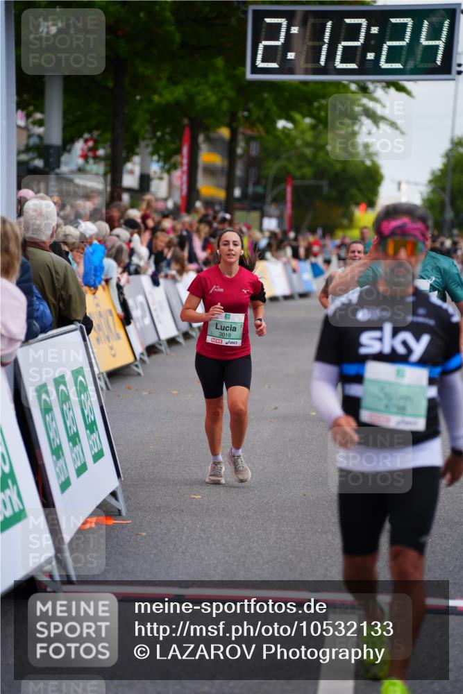 20.09.2026 - PSD Bank Halbmarathon LAZAROV Photography http://msf.ph/oto/10532133 20.09.2026 12:12:23 Ziel 1119, 1419, 1420, 3019, 3098, 3224, 4050, 4510, 4798 meine-sportfotos.de