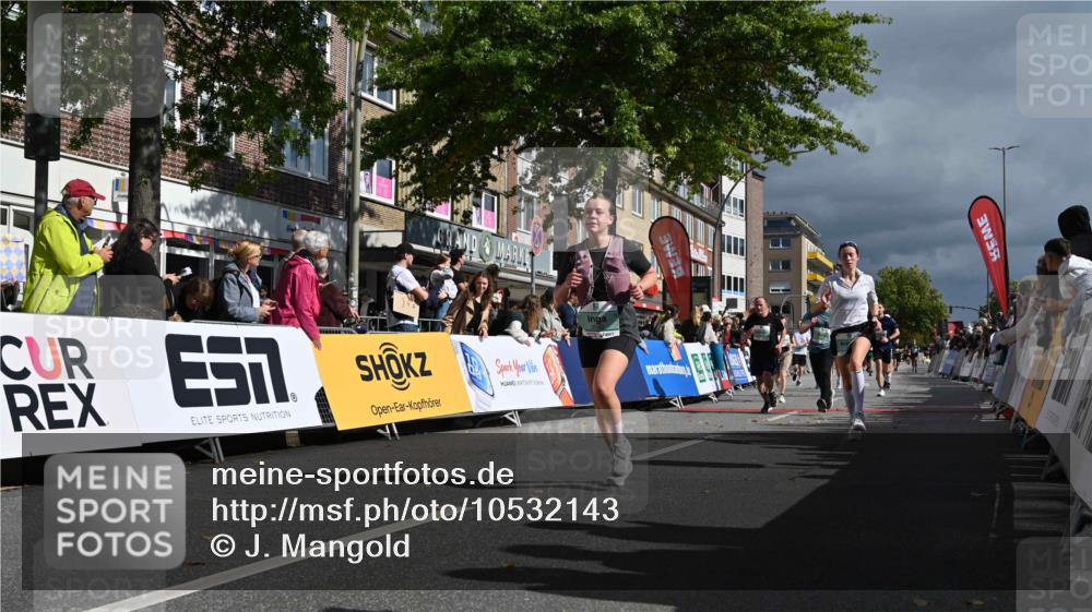 20.09.2026 - PSD Bank Halbmarathon J. Mangold http://msf.ph/oto/10532143 20.09.2026 12:18:30 Ziel 1270, 1424, 1425, 1694, 1998, 2121, 2137, 2867, 2912, 3084, 3409, 3540, 3597, 3616, 3736 meine-sportfotos.de