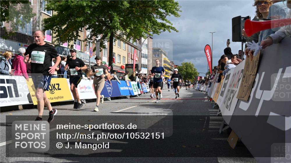20.09.2026 - PSD Bank Halbmarathon J. Mangold http://msf.ph/oto/10532151 20.09.2026 12:18:33 Ziel 1223, 1424, 1425, 1694, 1998, 2121, 2137, 2912, 3084, 3540, 3597, 3616, 3736 meine-sportfotos.de