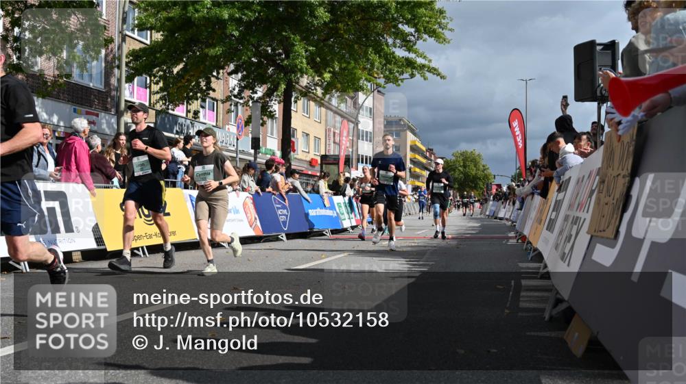 20.09.2026 - PSD Bank Halbmarathon J. Mangold http://msf.ph/oto/10532158 20.09.2026 12:18:33 Ziel 1223, 1424, 1425, 1694, 1998, 2121, 2137, 2912, 3084, 3540, 3597, 3616, 3736 meine-sportfotos.de