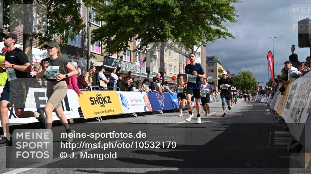 20.09.2026 - PSD Bank Halbmarathon J. Mangold http://msf.ph/oto/10532179 20.09.2026 12:18:34 Ziel 1223, 1424, 1425, 1694, 1998, 2121, 2137, 2912, 2936, 3082, 3084, 3252, 3540, 3597, 3616, 3736 meine-sportfotos.de