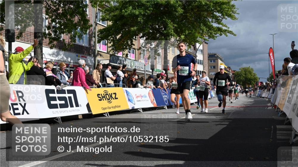 20.09.2026 - PSD Bank Halbmarathon J. Mangold http://msf.ph/oto/10532185 20.09.2026 12:18:35 Ziel 1223, 1424, 1425, 1694, 1998, 2121, 2137, 2912, 2936, 3082, 3084, 3252, 3597, 3616, 3736 meine-sportfotos.de