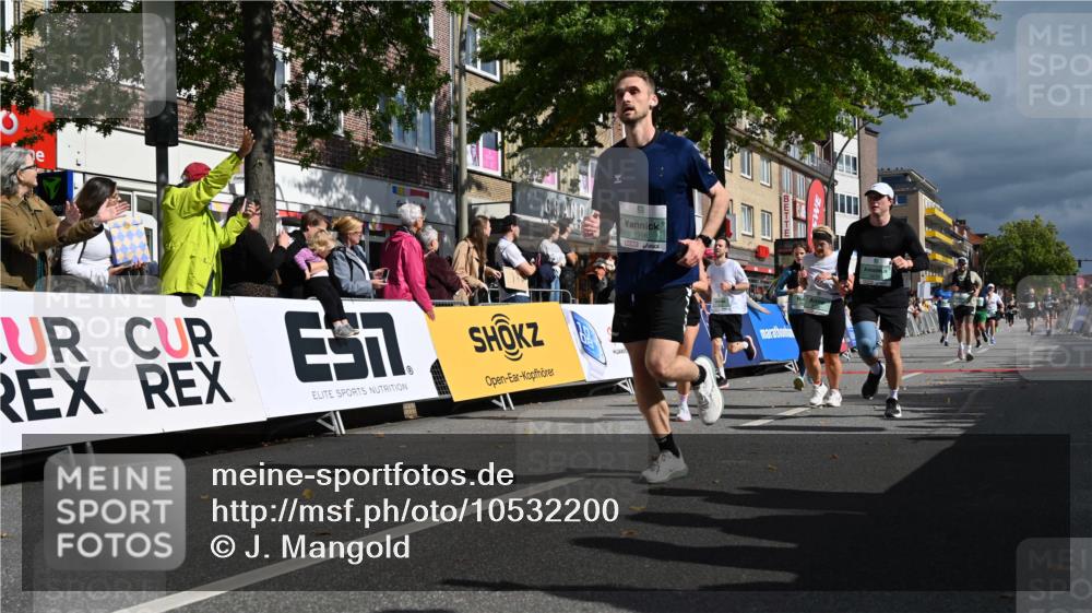 20.09.2026 - PSD Bank Halbmarathon J. Mangold http://msf.ph/oto/10532200 20.09.2026 12:18:35 Ziel 1223, 1424, 1425, 1694, 1998, 2121, 2137, 2912, 2936, 3082, 3084, 3252, 3597, 3616, 3736 meine-sportfotos.de