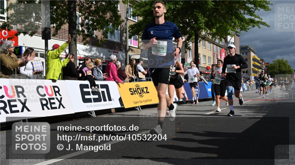 20.09.2026 - PSD Bank Halbmarathon J. Mangold http://msf.ph/oto/10532204 20.09.2026 12:18:36 Ziel 1223, 1424, 1425, 1694, 1998, 2121, 2137, 2912, 2936, 3082, 3084, 3252, 3597, 3616, 3736 meine-sportfotos.de
