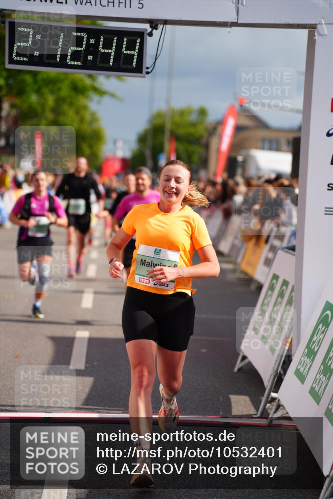 20.09.2026 - PSD Bank Halbmarathon LAZAROV Photography http://msf.ph/oto/10532401 20.09.2026 12:12:43 Ziel 1170, 1171, 2129, 2260, 2764, 2804, 2851, 4246 meine-sportfotos.de