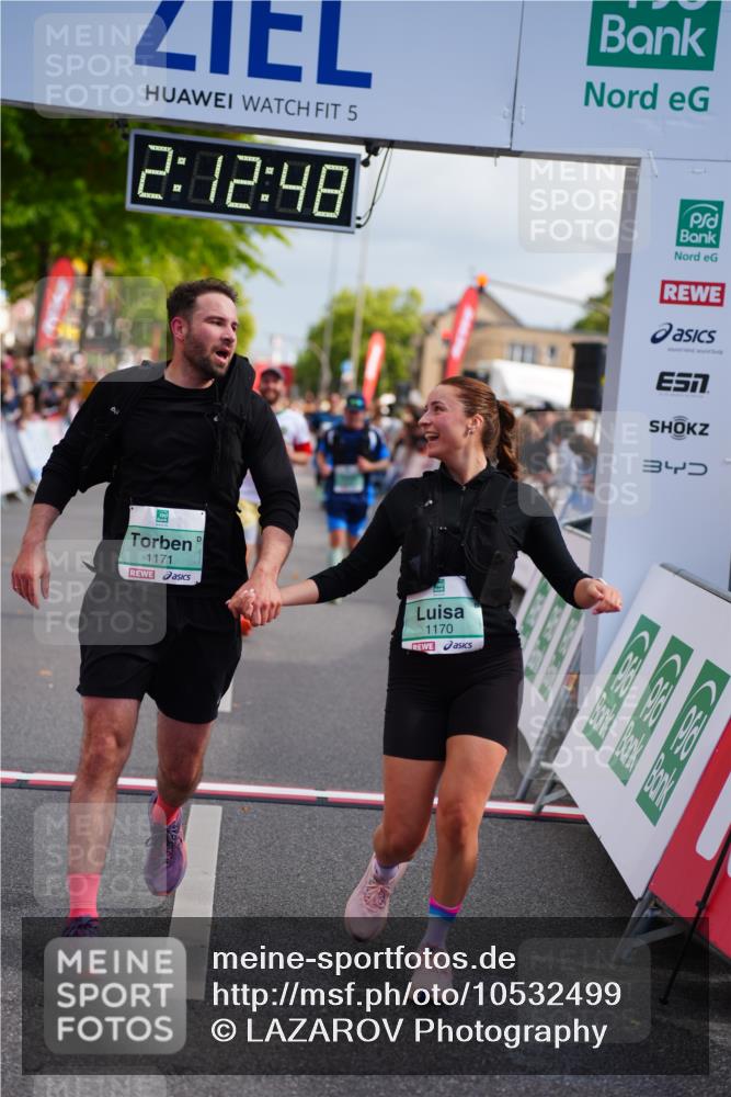 20.09.2026 - PSD Bank Halbmarathon LAZAROV Photography http://msf.ph/oto/10532499 20.09.2026 12:12:48 Ziel 1170, 1171, 2129, 2260, 2428, 2764, 2804, 2851, 3443, 4246, 4384 meine-sportfotos.de