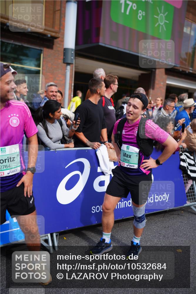 20.09.2026 - PSD Bank Halbmarathon LAZAROV Photography http://msf.ph/oto/10532684 20.09.2026 12:13:00 Ziel 1045, 1702, 1963, 3443, 3587 meine-sportfotos.de