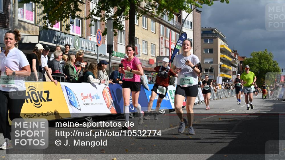 20.09.2026 - PSD Bank Halbmarathon J. Mangold http://msf.ph/oto/10532774 20.09.2026 12:19:43 Ziel 1777, 2436, 2549, 2787, 3180, 3688, 4626, 4754 meine-sportfotos.de