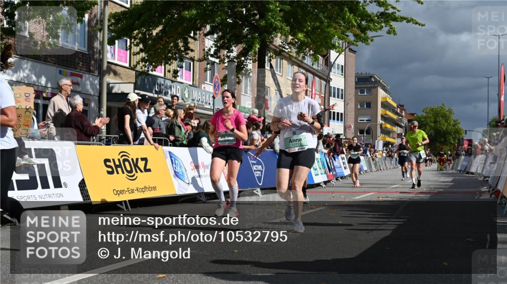 20.09.2026 - PSD Bank Halbmarathon J. Mangold http://msf.ph/oto/10532795 20.09.2026 12:19:43 Ziel 1777, 2436, 2549, 2787, 3180, 3688, 4626, 4754 meine-sportfotos.de