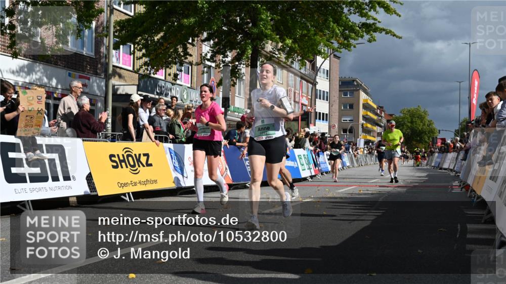 20.09.2026 - PSD Bank Halbmarathon J. Mangold http://msf.ph/oto/10532800 20.09.2026 12:19:44 Ziel 1323, 1777, 2436, 2549, 2787, 3180, 3688, 4626, 4754 meine-sportfotos.de
