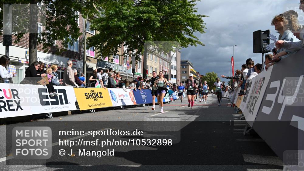 20.09.2026 - PSD Bank Halbmarathon J. Mangold http://msf.ph/oto/10532898 20.09.2026 12:20:02 Ziel 1021, 1261, 1628, 1755, 1892, 2737, 2933, 3085, 3429, 3735, 4085, 4270, 4689 meine-sportfotos.de