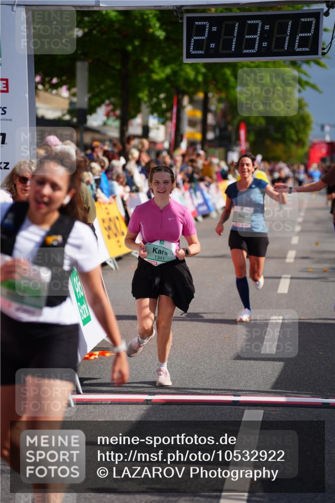 20.09.2026 - PSD Bank Halbmarathon LAZAROV Photography http://msf.ph/oto/10532922 20.09.2026 12:13:11 Ziel 1030, 1045, 1125, 1341, 1702, 2521, 3970, 3971, 4466, 4668 meine-sportfotos.de