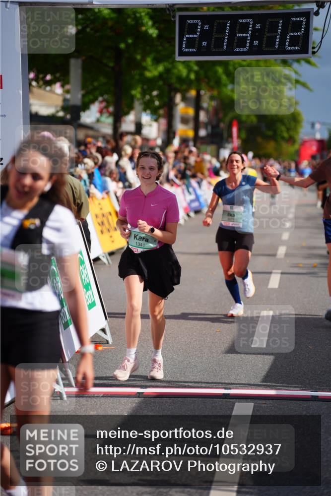 20.09.2026 - PSD Bank Halbmarathon LAZAROV Photography http://msf.ph/oto/10532937 20.09.2026 12:13:11 Ziel 1030, 1045, 1125, 1341, 1702, 2521, 3970, 3971, 4466, 4668 meine-sportfotos.de