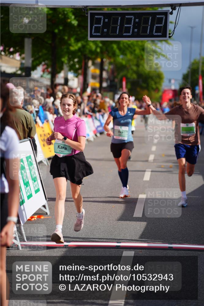 20.09.2026 - PSD Bank Halbmarathon LAZAROV Photography http://msf.ph/oto/10532943 20.09.2026 12:13:11 Ziel 1030, 1045, 1125, 1341, 1702, 2521, 3970, 3971, 4466, 4668 meine-sportfotos.de