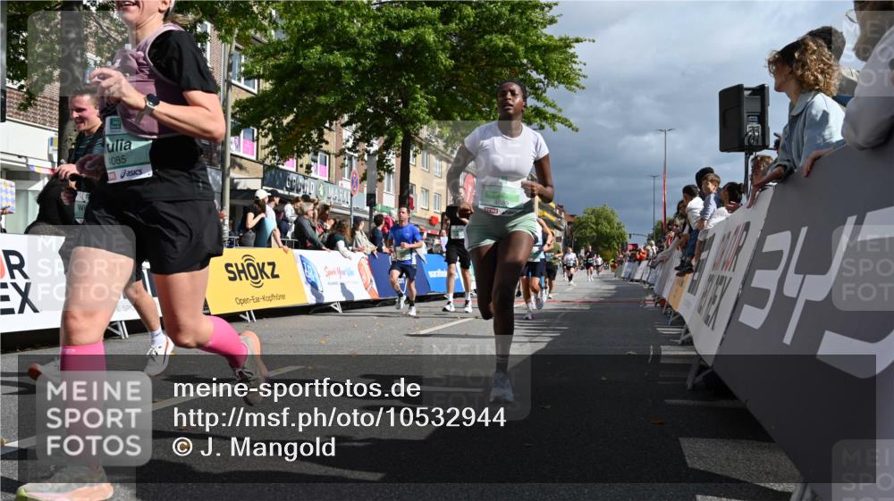 20.09.2026 - PSD Bank Halbmarathon J. Mangold http://msf.ph/oto/10532944 20.09.2026 12:20:04 Ziel 1021, 1261, 1628, 1755, 1892, 2737, 2933, 3085, 3735, 4085, 4228, 4237, 4270, 4689 meine-sportfotos.de