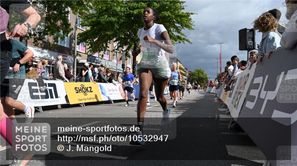 20.09.2026 - PSD Bank Halbmarathon J. Mangold http://msf.ph/oto/10532947 20.09.2026 12:20:05 Ziel 1021, 1261, 1628, 1755, 1892, 2737, 2933, 3085, 4085, 4228, 4237, 4270, 4632, 4689 meine-sportfotos.de