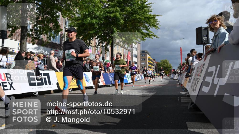 20.09.2026 - PSD Bank Halbmarathon J. Mangold http://msf.ph/oto/10532971 20.09.2026 12:20:08 Ziel 1021, 1261, 1628, 1755, 1892, 2351, 2737, 2933, 3085, 3097, 4085, 4228, 4237, 4270, 4632, 4689 meine-sportfotos.de