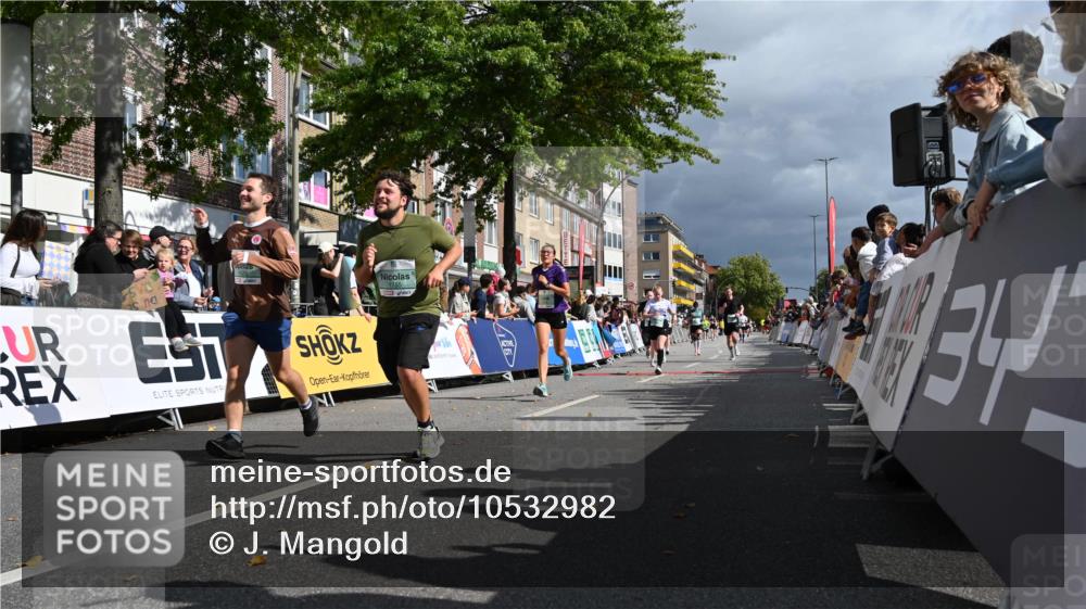 20.09.2026 - PSD Bank Halbmarathon J. Mangold http://msf.ph/oto/10532982 20.09.2026 12:20:09 Ziel 1021, 1261, 1628, 1755, 2351, 2933, 3085, 3097, 4085, 4228, 4237, 4270, 4632, 4689 meine-sportfotos.de
