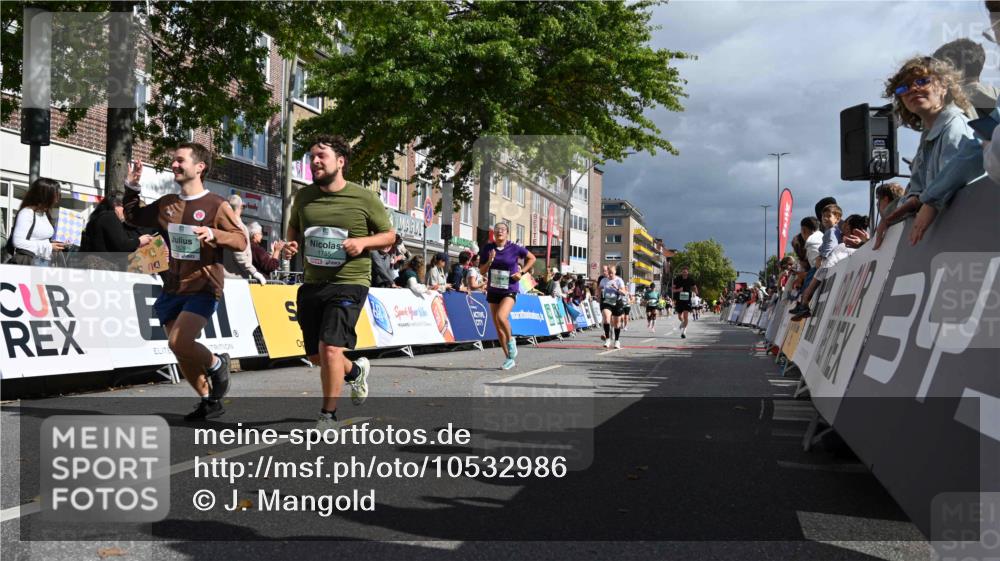 20.09.2026 - PSD Bank Halbmarathon J. Mangold http://msf.ph/oto/10532986 20.09.2026 12:20:09 Ziel 1021, 1261, 1628, 1755, 2351, 2933, 3085, 3097, 4085, 4228, 4237, 4270, 4632, 4689 meine-sportfotos.de