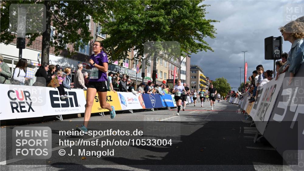 20.09.2026 - PSD Bank Halbmarathon J. Mangold http://msf.ph/oto/10533004 20.09.2026 12:20:10 Ziel 1021, 1261, 1628, 1755, 2351, 2933, 3085, 3097, 4228, 4237, 4270, 4632, 4689 meine-sportfotos.de