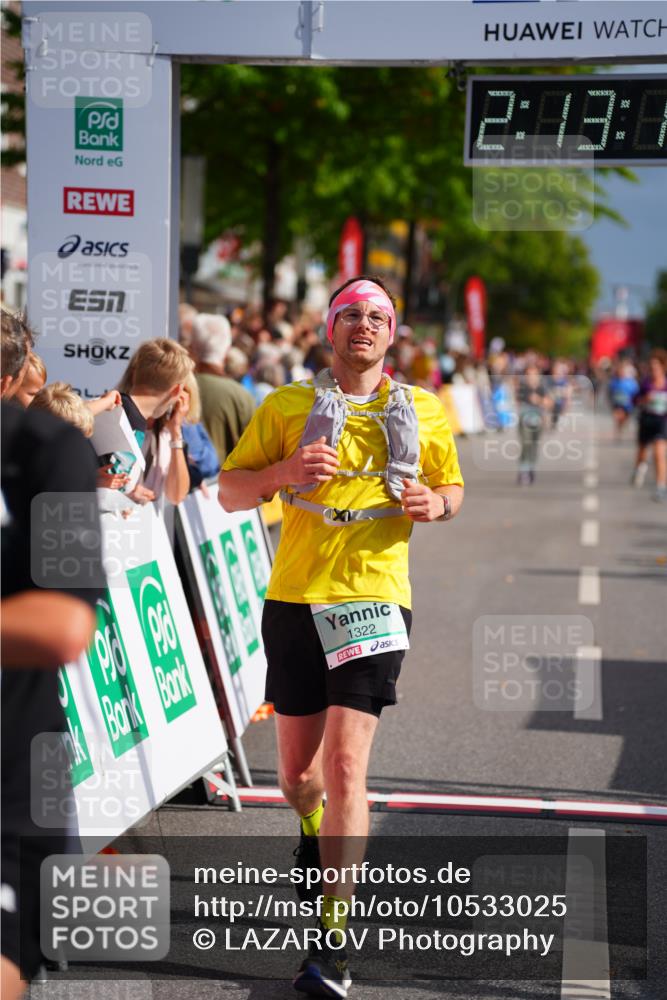 20.09.2026 - PSD Bank Halbmarathon LAZAROV Photography http://msf.ph/oto/10533025 20.09.2026 12:13:17 Ziel 1125, 1322, 1341, 2521, 3970, 3971, 4668 meine-sportfotos.de
