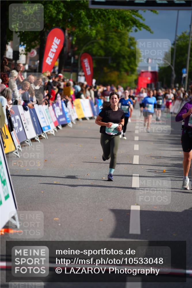20.09.2026 - PSD Bank Halbmarathon LAZAROV Photography http://msf.ph/oto/10533048 20.09.2026 12:13:22 Ziel 1190, 1213, 1322, 2521, 3503 meine-sportfotos.de