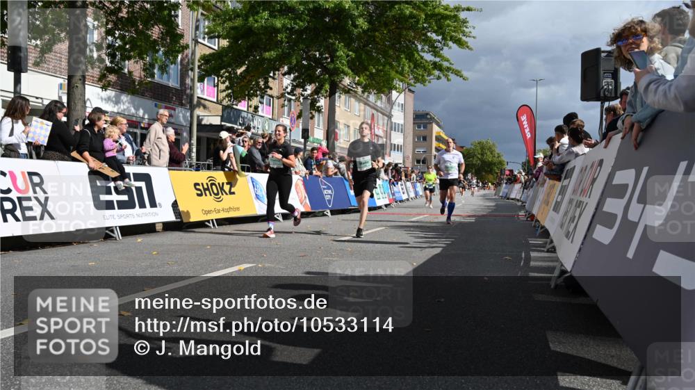 20.09.2026 - PSD Bank Halbmarathon J. Mangold http://msf.ph/oto/10533114 20.09.2026 12:20:23 Ziel 1127, 1294, 2741, 3217, 4125 meine-sportfotos.de
