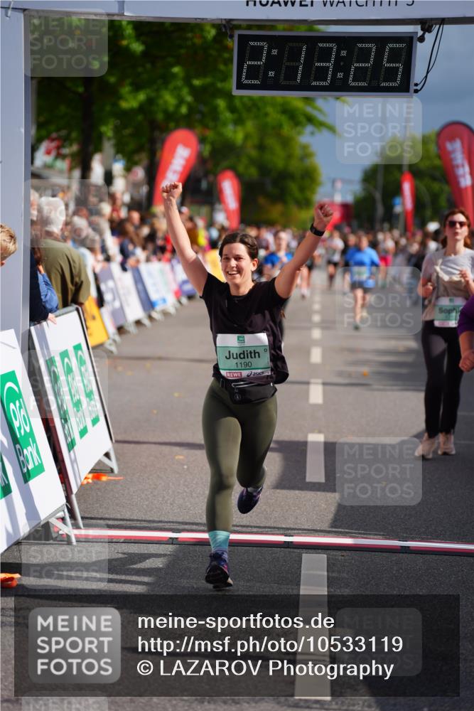 20.09.2026 - PSD Bank Halbmarathon LAZAROV Photography http://msf.ph/oto/10533119 20.09.2026 12:13:25 Ziel 1190, 1213, 3503, 4797 meine-sportfotos.de