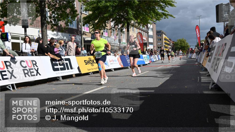 20.09.2026 - PSD Bank Halbmarathon J. Mangold http://msf.ph/oto/10533170 20.09.2026 12:20:28 Ziel 1127, 1294, 2305, 2389, 2741, 3217, 3620, 4125, 4292 meine-sportfotos.de