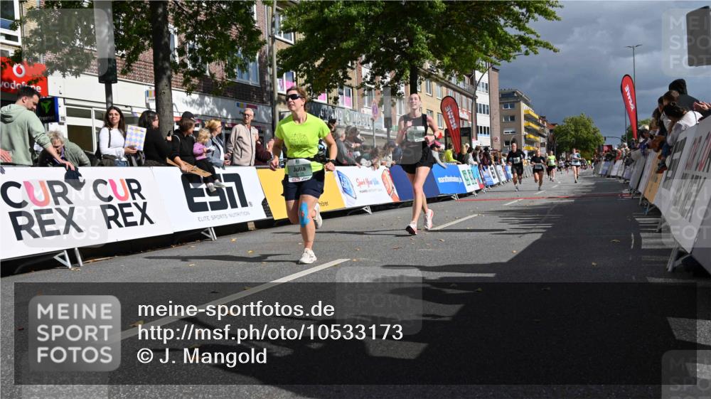 20.09.2026 - PSD Bank Halbmarathon J. Mangold http://msf.ph/oto/10533173 20.09.2026 12:20:28 Ziel 1127, 1294, 2305, 2389, 2741, 3217, 3620, 4125, 4292 meine-sportfotos.de