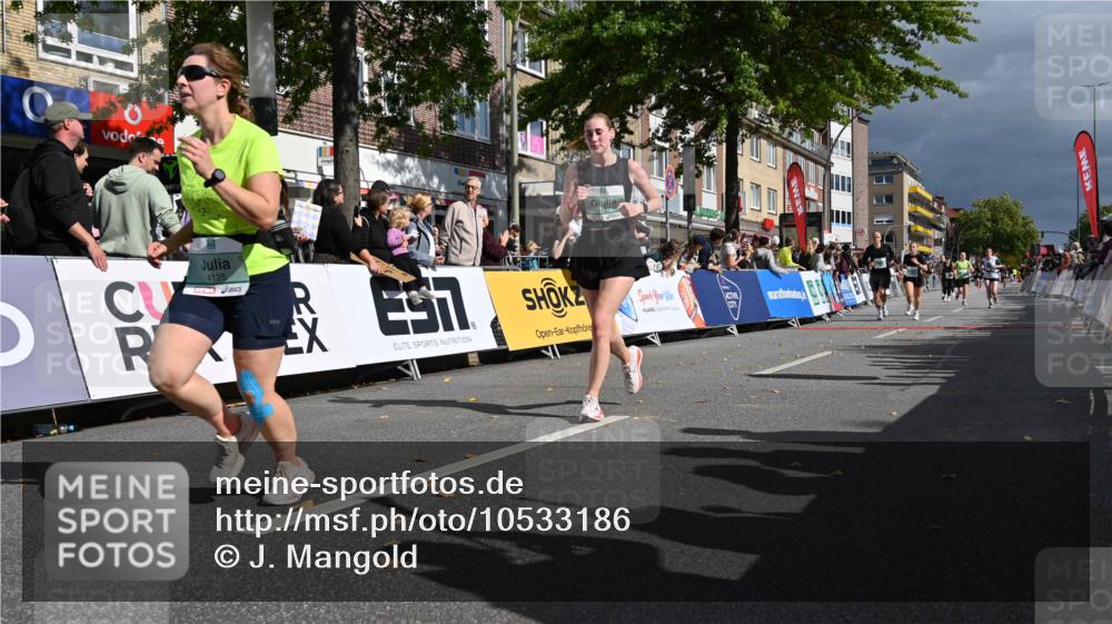 20.09.2026 - PSD Bank Halbmarathon J. Mangold http://msf.ph/oto/10533186 20.09.2026 12:20:29 Ziel 1127, 1294, 2305, 2389, 3217, 3620, 4125, 4292 meine-sportfotos.de