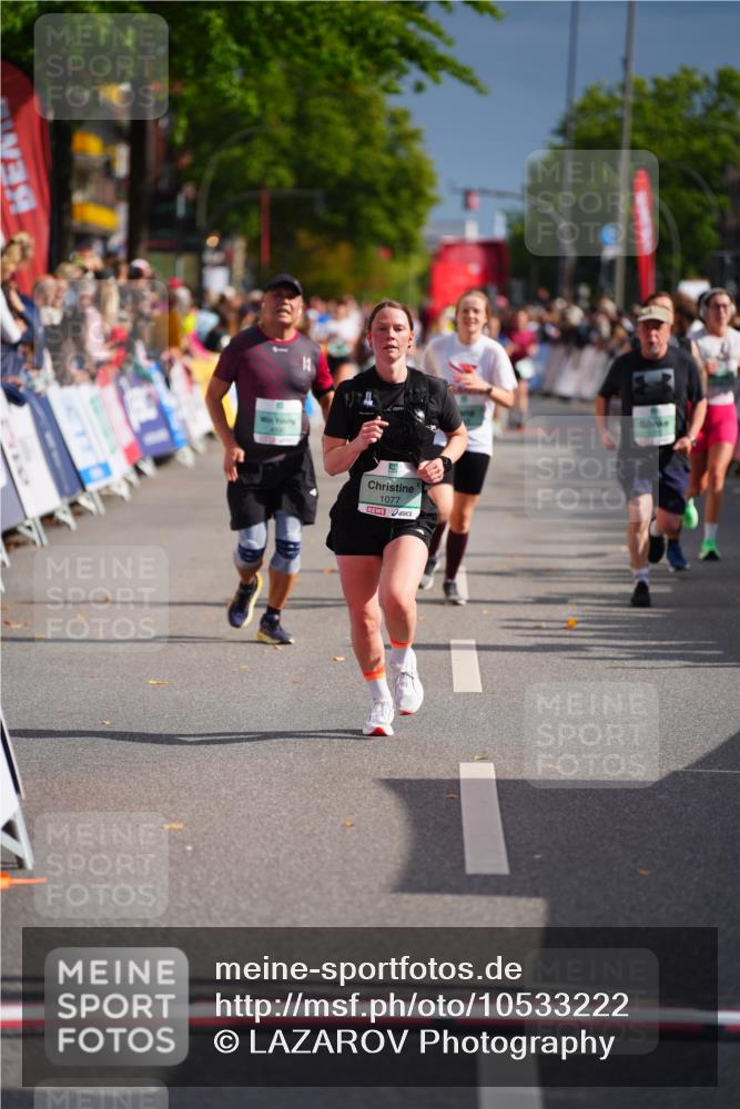 20.09.2026 - PSD Bank Halbmarathon LAZAROV Photography http://msf.ph/oto/10533222 20.09.2026 12:13:34 Ziel 1077, 1213, 1226, 1722, 1964, 4797 meine-sportfotos.de